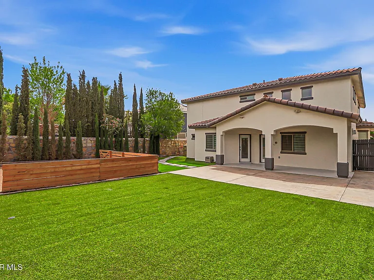 3121 Tierra Paola Ln — Photo 43