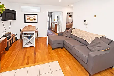 Rented by Ledvech Group