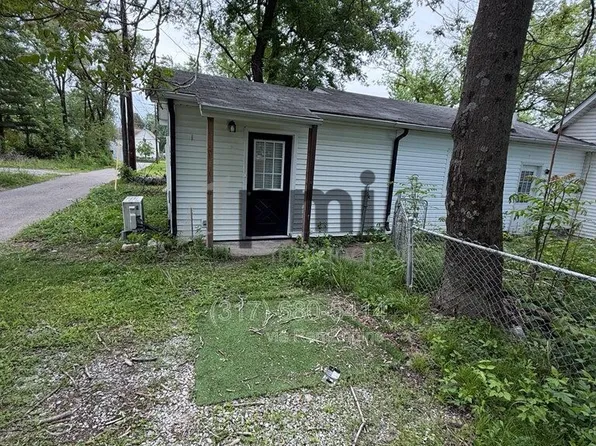 511 S Pennsylvania St #B, Greenfield, IN 46140