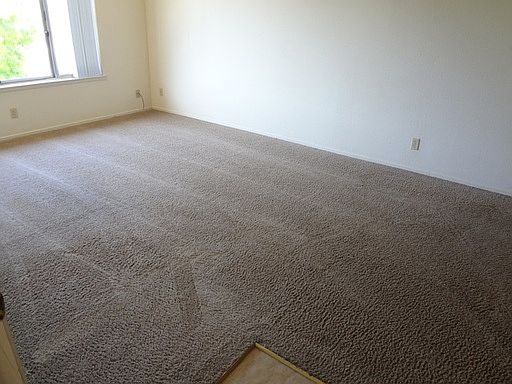 3rd image of 215 N Broadway St APT 16