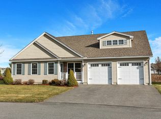 13 Wickford Ln UNIT 60, Hudson, NH 03051