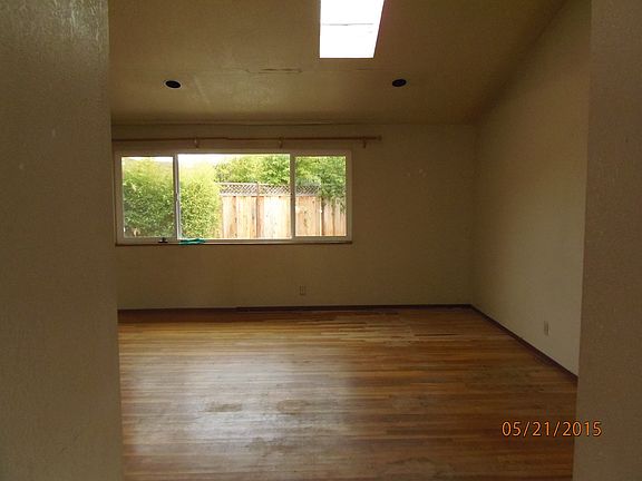 5th image of 7818 Mayan Ct