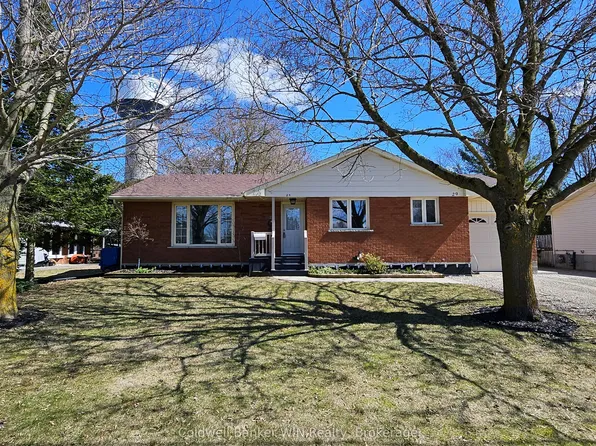 29 John St W, Minto, ON N0G 1M0