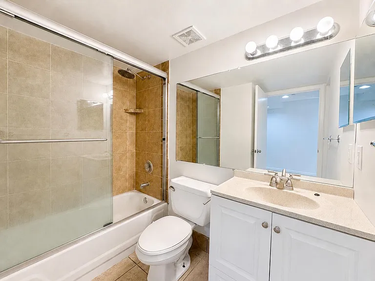 340 NW 67th St #108 — Photo 32