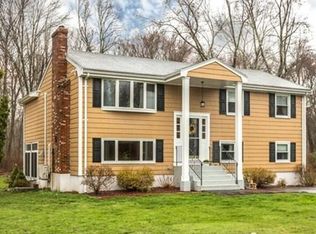 135 School St, Mansfield, MA 02048