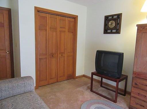 5th image of 114 Bournehurst Dr
