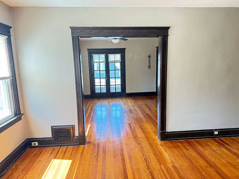 3636 Besuden Ct #3 — Photo 8