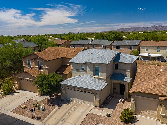 2nd image of 8453 N Placita De Los Laureles