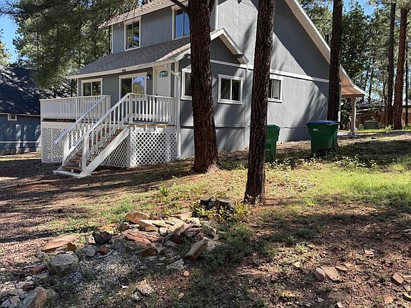 2nd image of 4061 Antler Ln