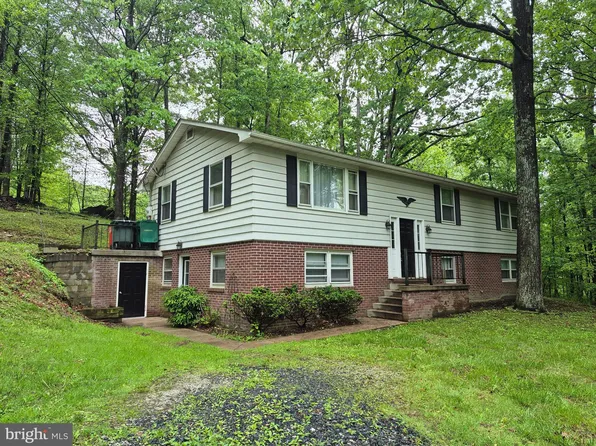 11 Valley Trl, Fairfield, PA 17320