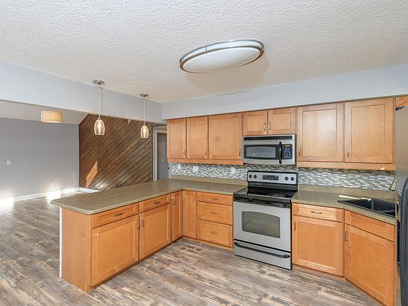 4th image of 4270 Legare Ave