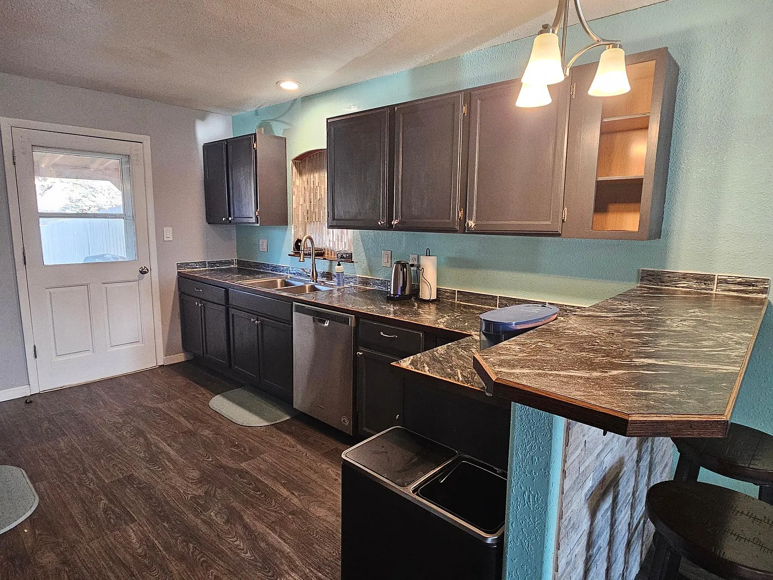 2150 Emery St — Photo 4