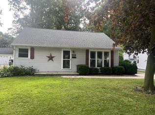 1419 N 23rd St, Manitowoc, WI 54220