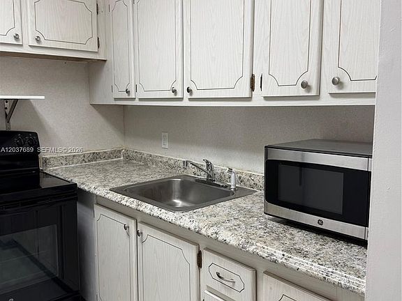 5th image of 111 Tilford #111-F