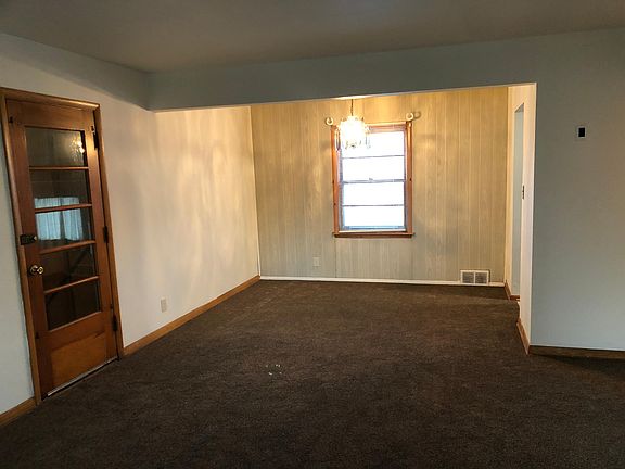 5th image of 4631 W Fiebrantz Ave