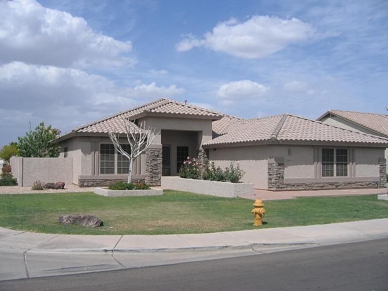 1st image of 8034 W Foothill Dr
