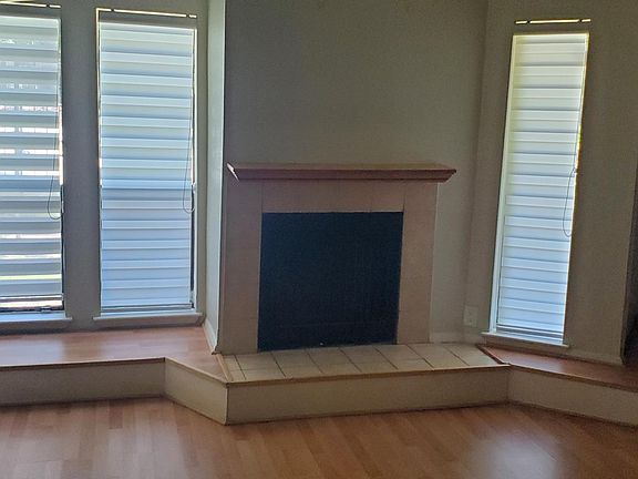 4th image of 10811 Richmond Ave APT 2