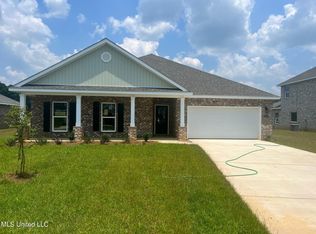 8021 Crawford Dr, Long Beach, MS 39560