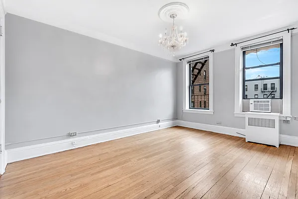 Rented by Modern Spaces | media 6