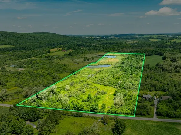 8289 Road W #4, Pompey, NY 13104