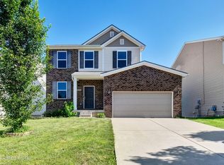 6915 Drury Dr, Louisville, KY 40229