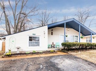 810 Rayburn Ave, Saint Louis, MO