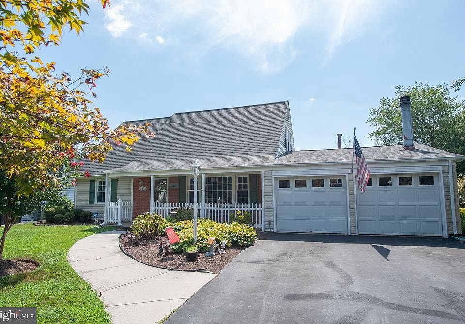 1st image of 5403 Baychester Ct
