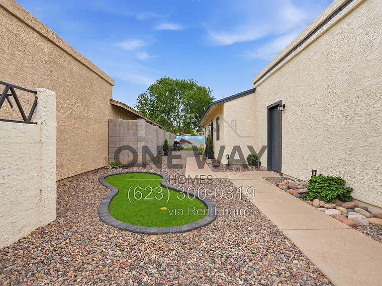 630 E Jensen St #104 — Photo 37