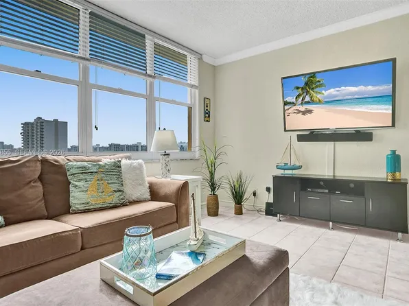 2501 S Ocean Dr, Hollywood, FL