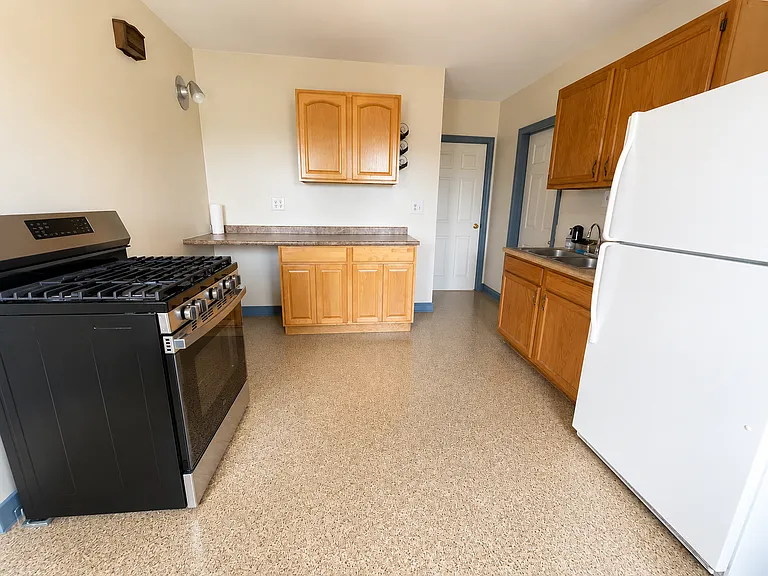 5 Malden Terrace — Photo 5