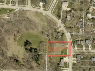 2888 Reeves Rd, Willoughby, OH 44094