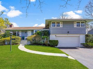 240 Winding Brook Rd, New Rochelle, NY 10804