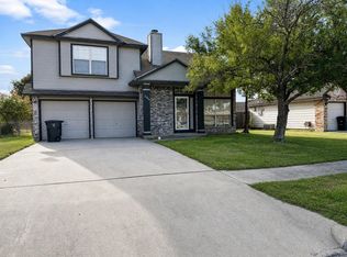 2404 Magnum Cir, Killeen, TX 76543