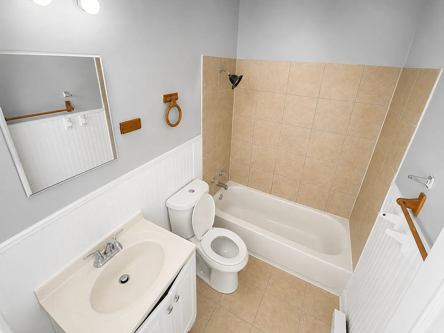 2 bed, 750 sqft, $1,150 — Photo 3