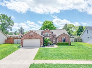 3409 Victoria Ave, Columbus, IN 47203