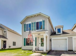 107 W Amberley Dr, Round Lake, IL 60073