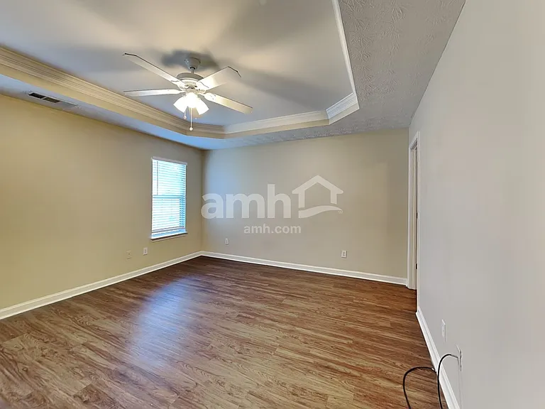 540 Gables Ct — Photo 12