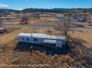 109 Salado Rd, Capitan, NM 88316
