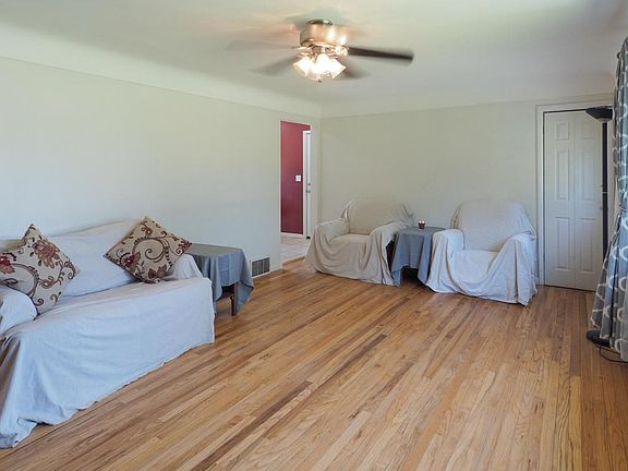 17175 Moorepark Rd-105