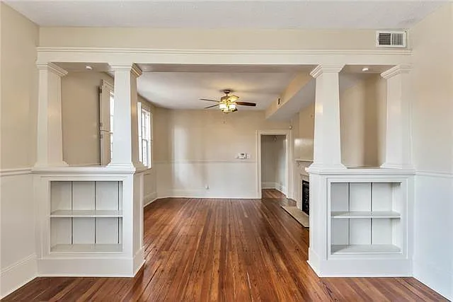 4436 General Pershing St — Photo 5