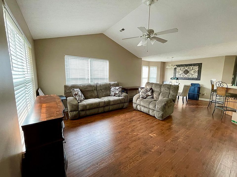 206 Bluegrass Dr, Campbellsville, KY 42718 Zillow