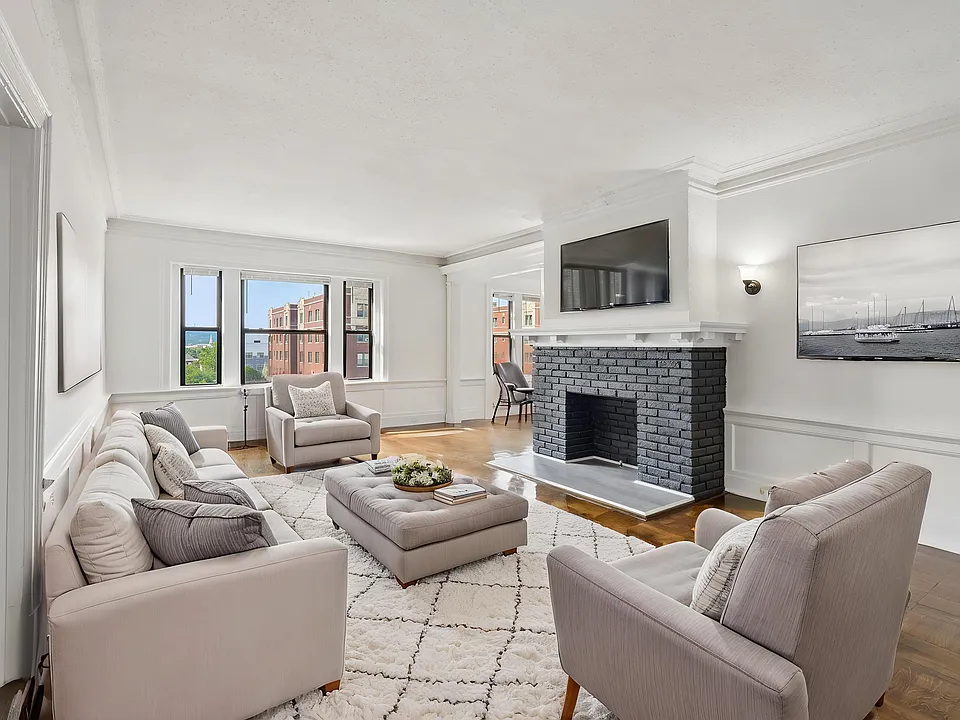 120 South Harrison