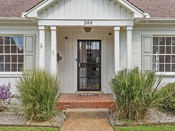 2nd image of 344 Chuckwood Rd