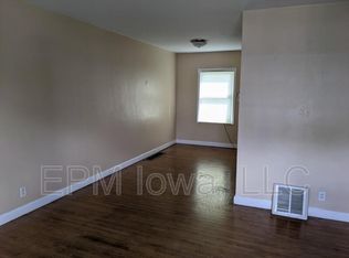 1234 W Mullan Ave, Waterloo, IA 50701