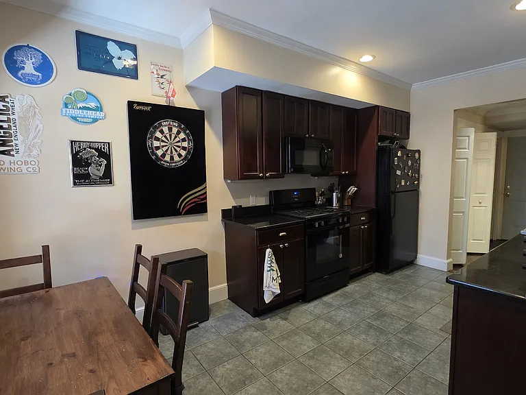 347 W 4th St #2 — Photo 11
