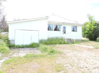 495 F St, North Powder, OR 97867