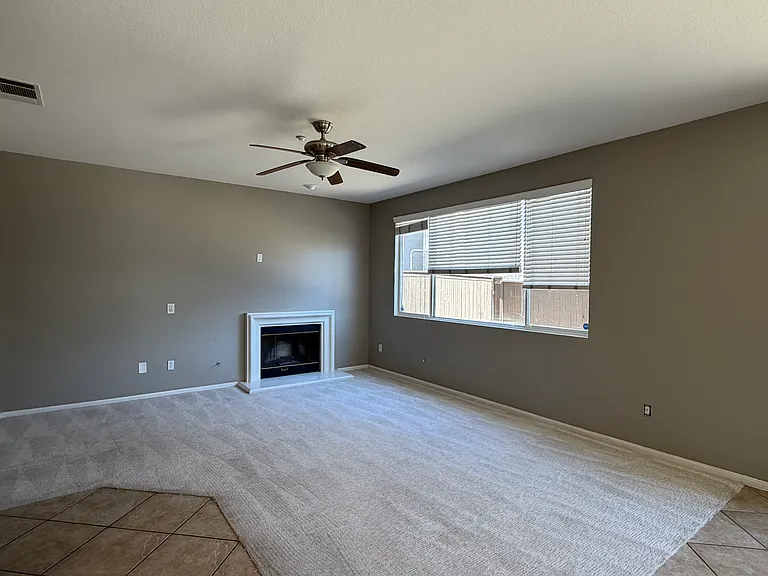 4725 Driftwood Way — Photo 15