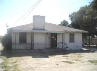 11025 Maple Ave, Bloomington, CA 92316