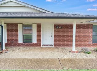 1815 S 13th Pl, Rogers, AR 72758