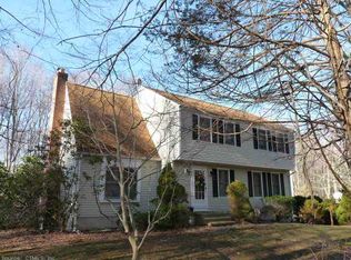 149 Cow Hill Rd, Clinton, CT 06413